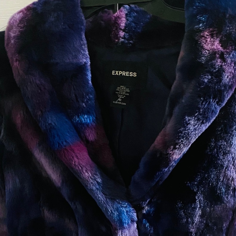 NWOT EXPRESS Sz S Faux Fur Short Jacket